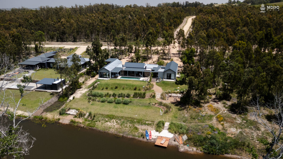 Casa en Puerto Quetzal con muelle propio y 6 dormitorios