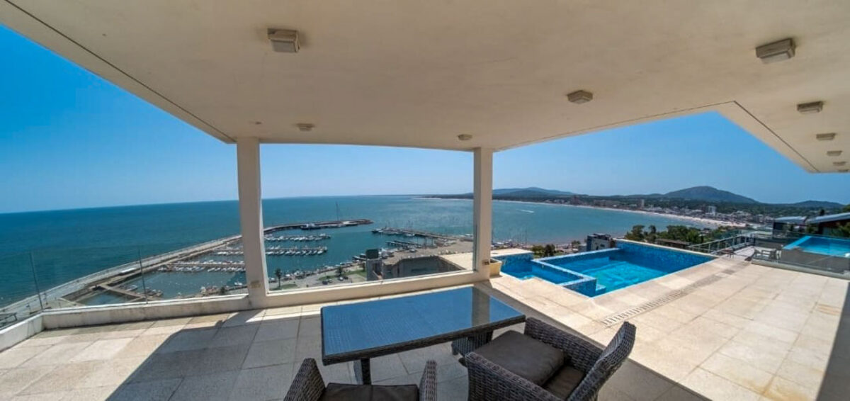 Venta de casa en Piriápolis – Cerro San Antonio