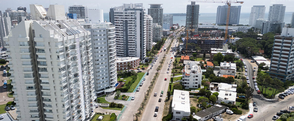 La Península en transformación constante, con nuevas torres que reflejan el crecimiento sostenido del mercado inmobiliario.