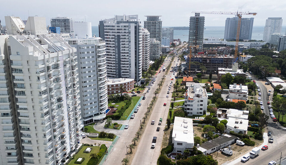 La Península en transformación constante, con nuevas torres que reflejan el crecimiento sostenido del mercado inmobiliario.