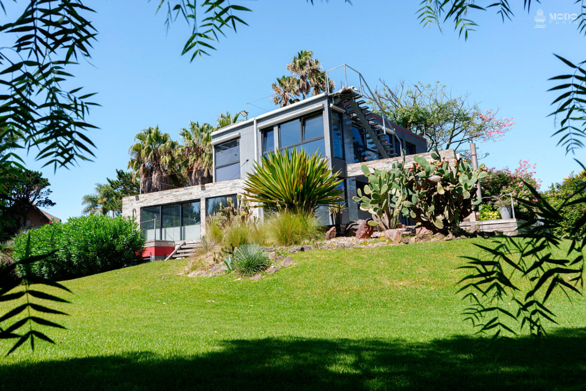 Casa en venta en Playa Brava, Parada 26 a 2 cuadras del mar
