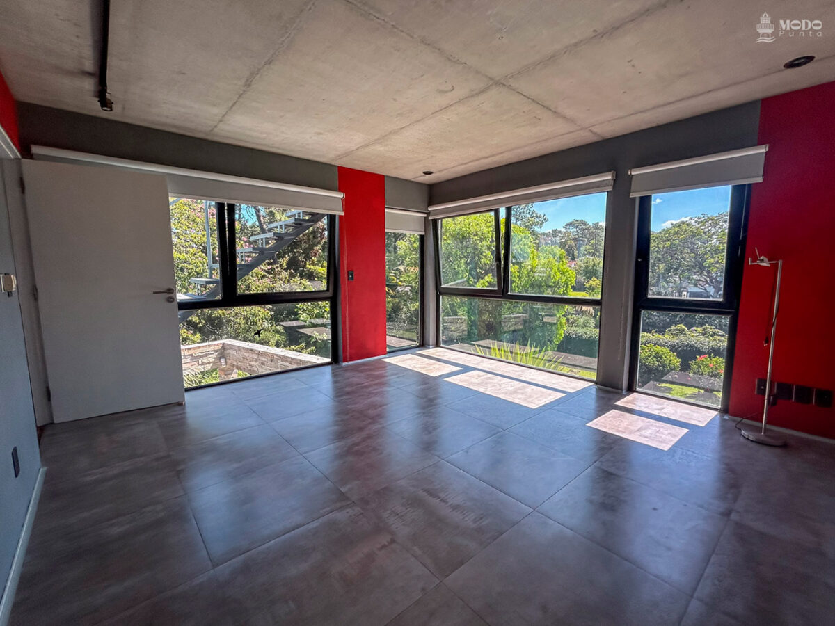 Casa en venta en Playa Brava, Parada 26 a 2 cuadras del mar