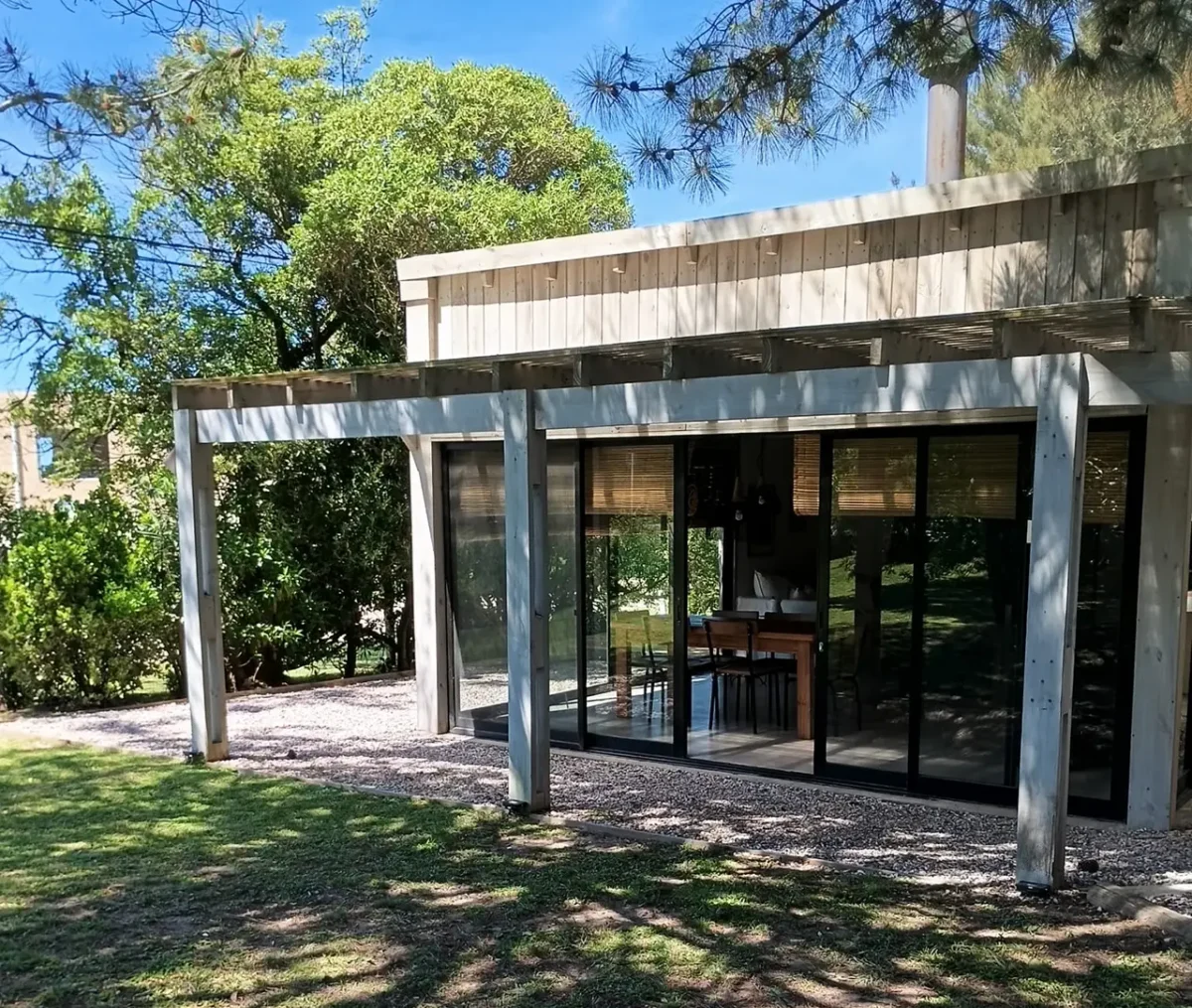 Casa en Venta de 2 dormitorios en balneario El Chorro muy cerca de la playa