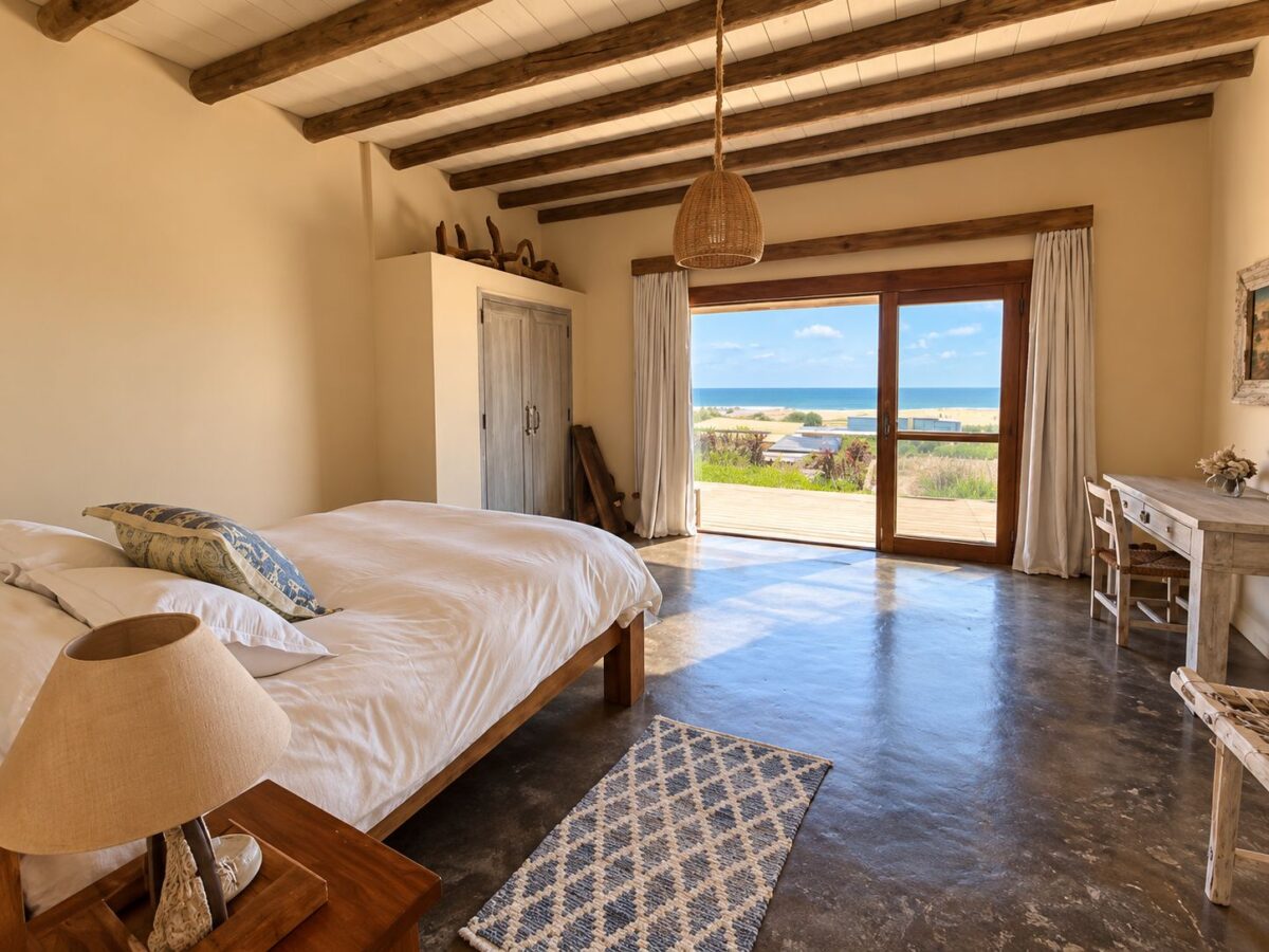 Alquiler de Casa en El Chorro con Vista al Mar y Jacuzzi